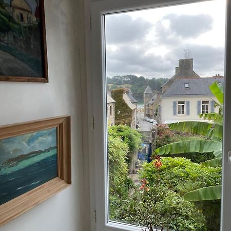 Appartement De 1634 Avec Balcon Au Sud Sur Jardin En Plein Coeur Historique Tréguier Екстериор снимка
